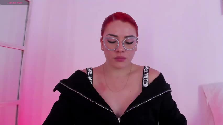 ameliaa_smithh Adult Chat May 18, 2026