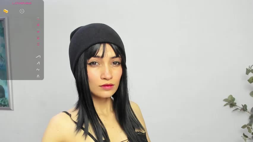 hanna_lov4u Adult Chat May 18, 2026