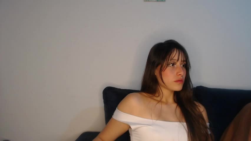 sweethoney22_ Adult Chat May 18, 2026