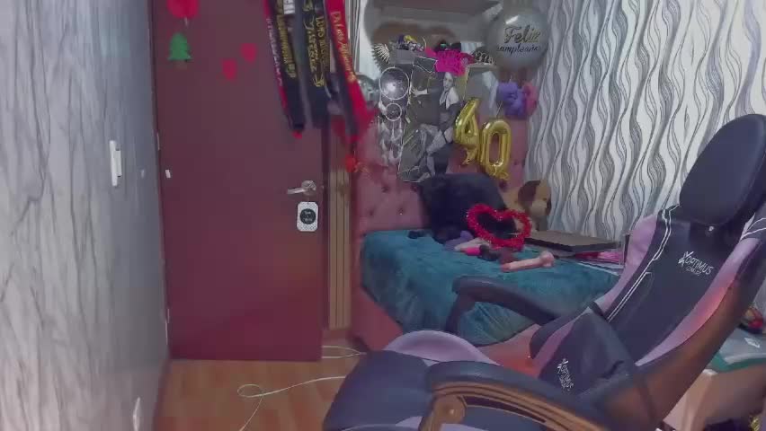 adriiana_fox_ Adult Chat May 18, 2026