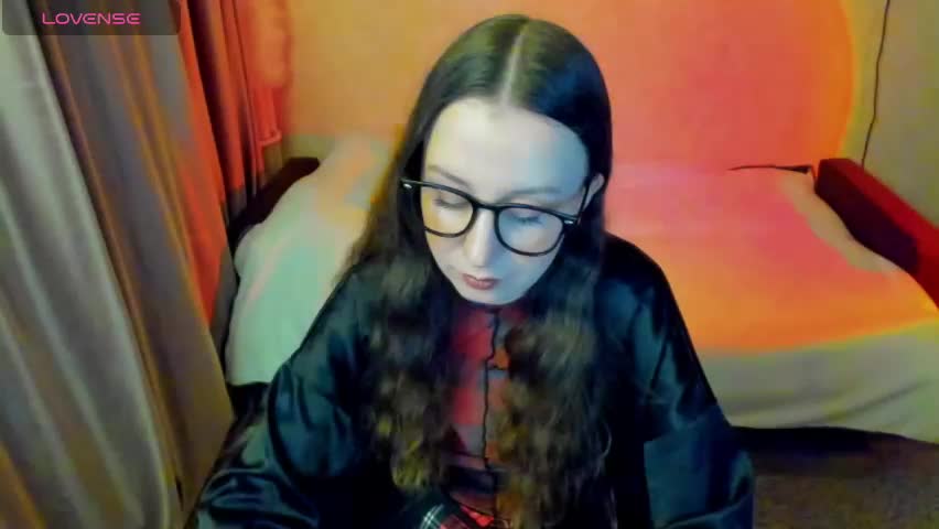 happystephanie Adult Chat May 18, 2026