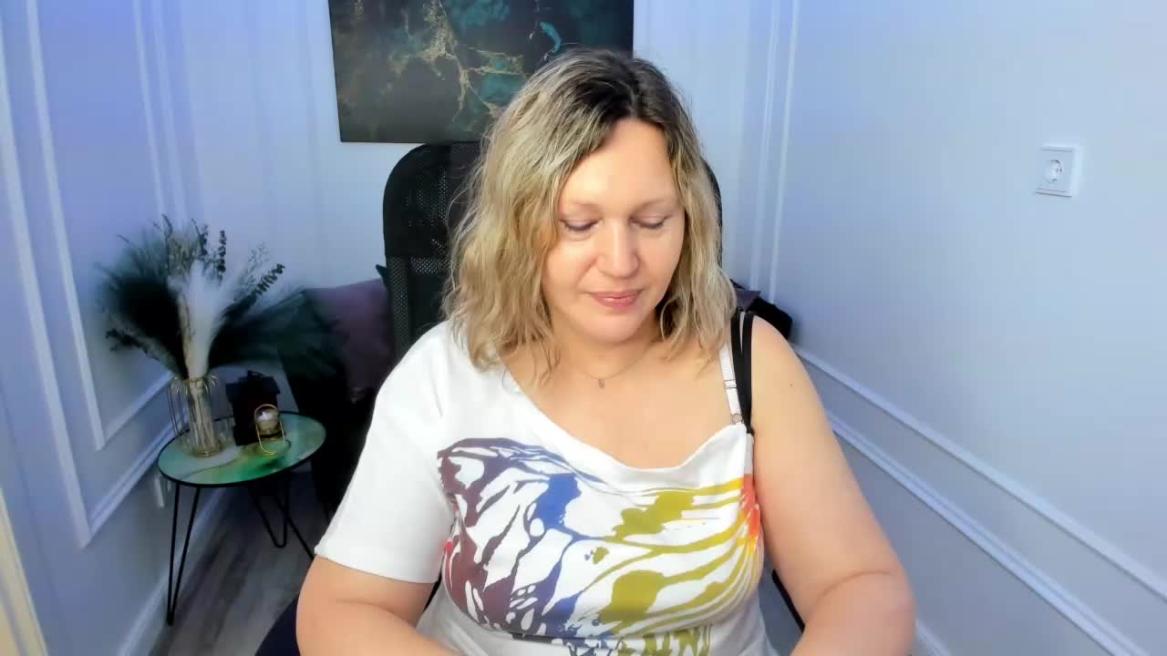 NinaStarle Adult Chat May 17, 2026