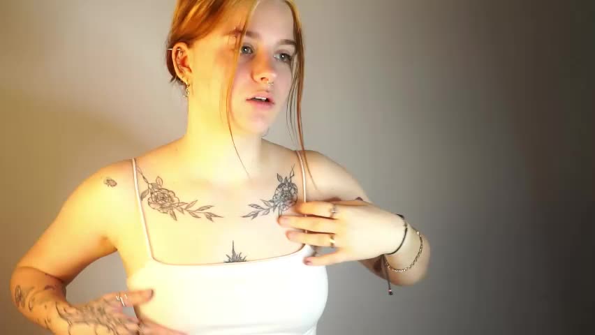 luna_pop Adult Chat May 17, 2026