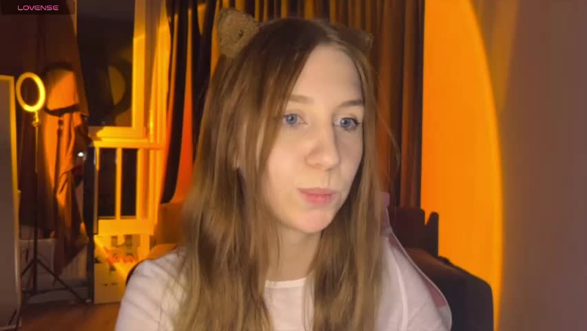 tastyvinni Adult Chat May 18, 2026