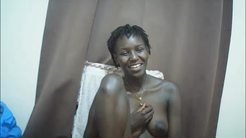 queen_0012 Adult Chat May 18, 2026