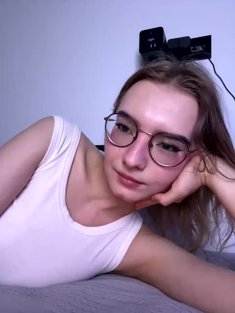 -Nezukoo- Adult Chat May 18, 2026
