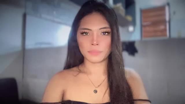 yourehot_pretty Adult Chat May 18, 2026