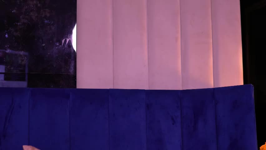 chloeesin Adult Chat May 18, 2026