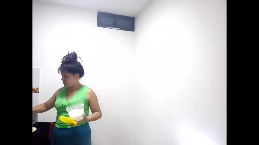 monaa_paloma Adult Chat May 18, 2026