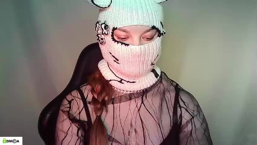 evie_muna Adult Chat May 18, 2026