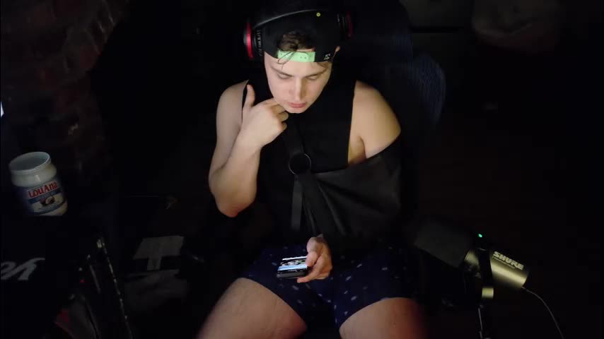 bubblebuttbdn Adult Chat May 18, 2026