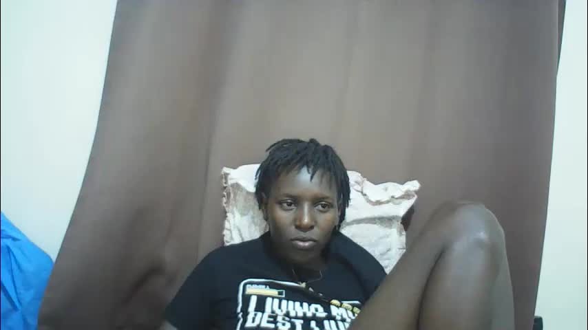 queen_0012 Adult Chat May 18, 2026
