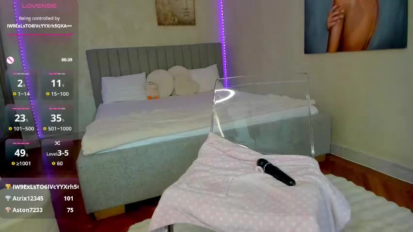 selena_reeves Adult Chat May 18, 2026
