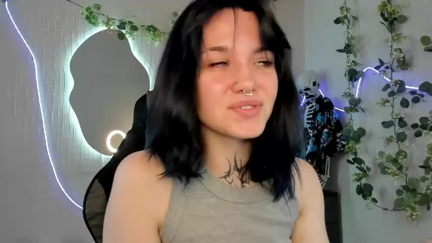 elastikiss Adult Chat May 18, 2026