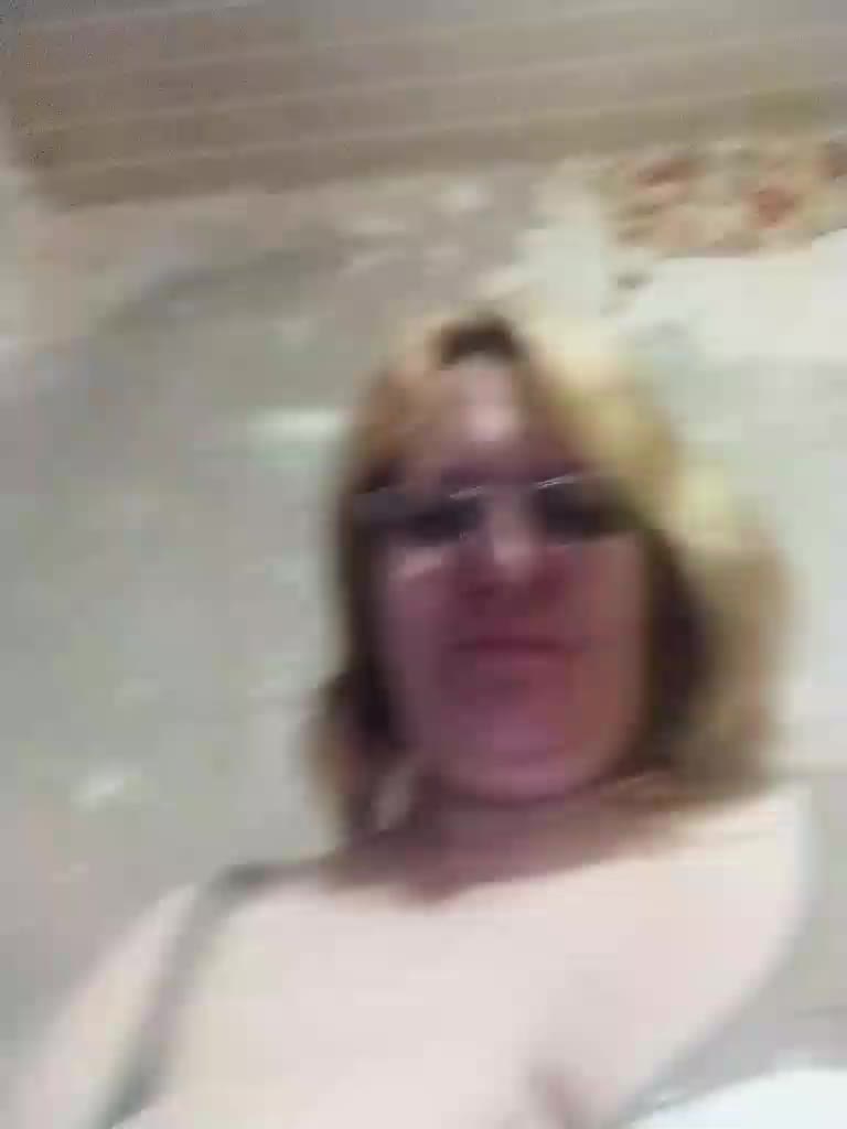 ForestLadyXL Adult Chat May 18, 2026