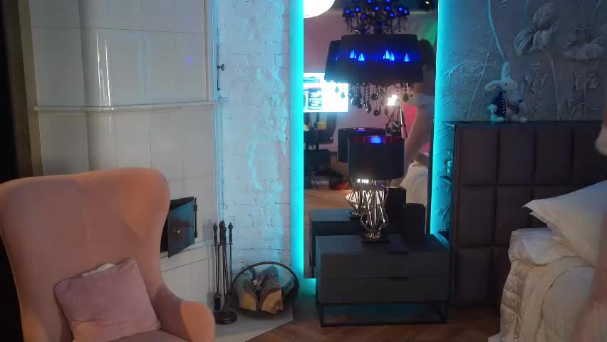 eva_fashionista Adult Chat May 18, 2026
