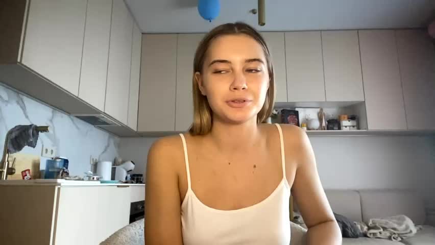 lourapimenta Adult Chat May 18, 2026