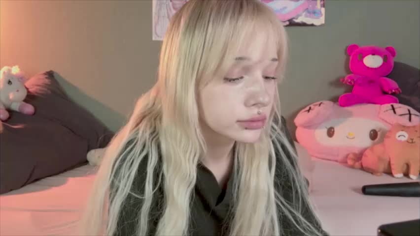 nicole_yo Adult Chat May 18, 2026