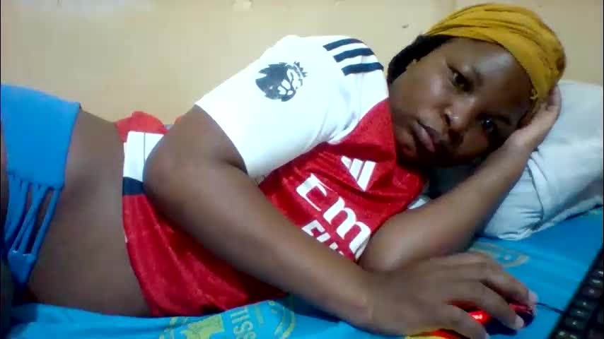 camillah_sweet Adult Chat May 18, 2026