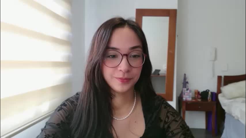 lulibee_ Adult Chat May 18, 2026