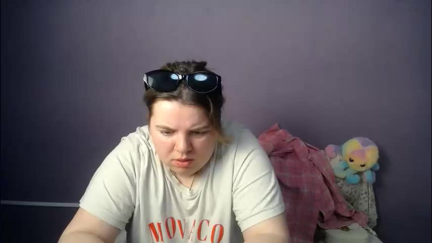 shyness_girl Adult Chat May 18, 2026