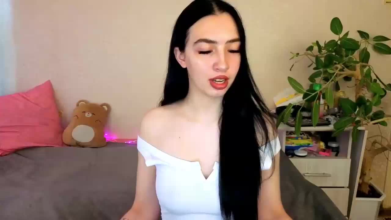 WildKittenX Adult Chat May 19, 2026