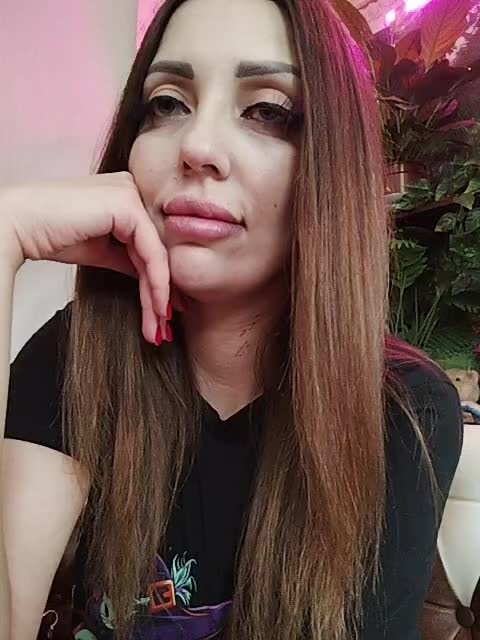 SexyKitty75-1 Adult Chat May 19, 2026