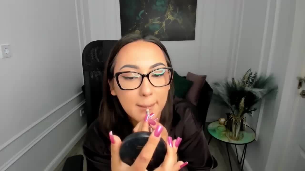 EvaSarazardje Adult Chat May 19, 2026