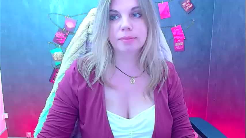 jennifer_moree Adult Chat May 18, 2026