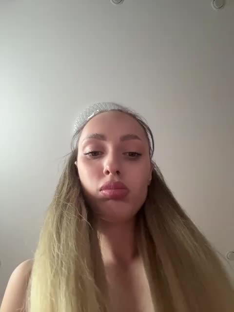 MilaLuxury Adult Chat May 19, 2026