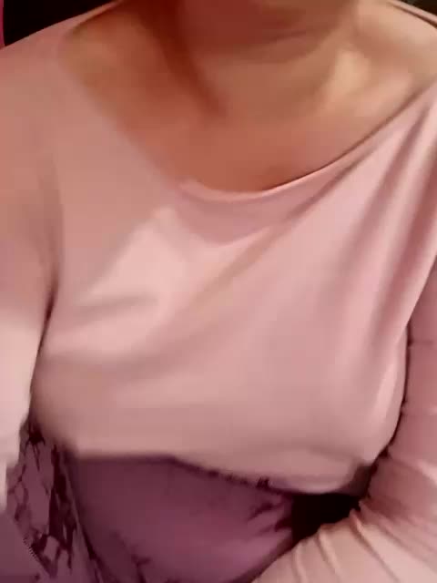 Vika211 Adult Chat May 19, 2026