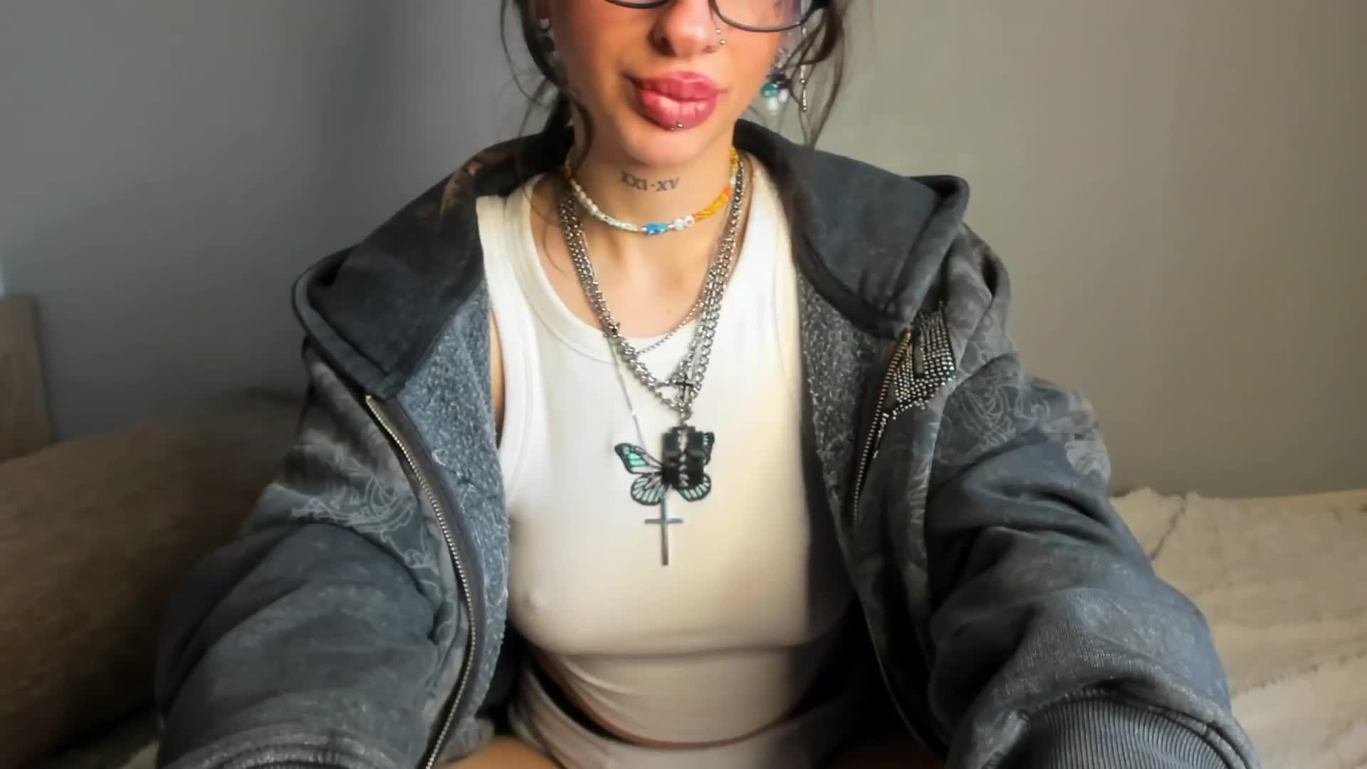 uwu-Monica Adult Chat May 19, 2026