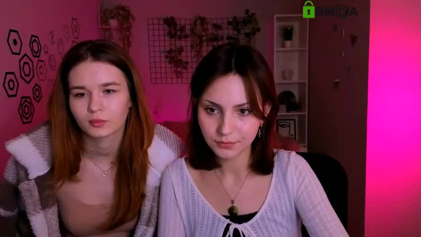 angie_foxy Adult Chat May 18, 2026