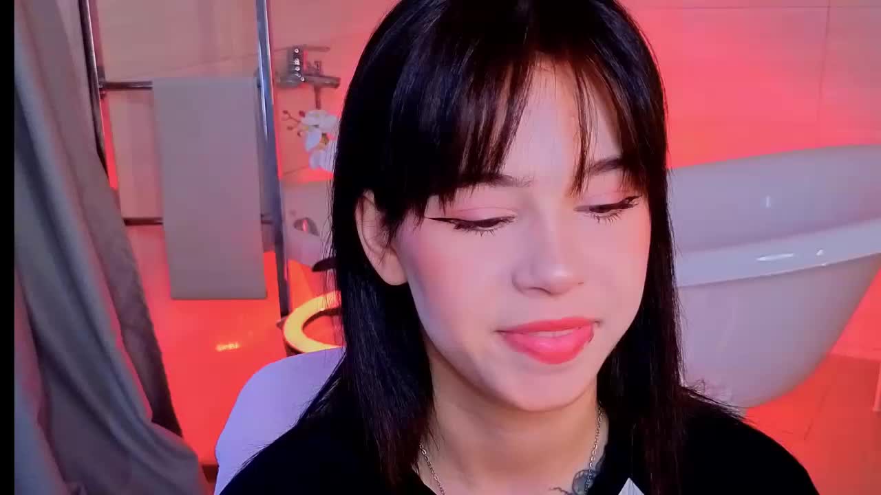CoralineJones Adult Chat May 19, 2026