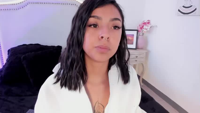 nia_malkova Adult Chat May 18, 2026