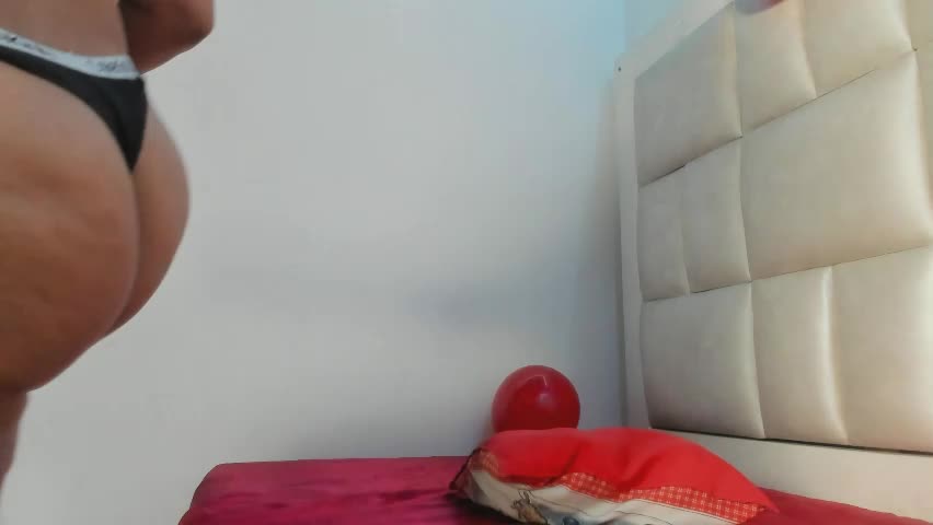 lola_js Adult Chat May 18, 2026
