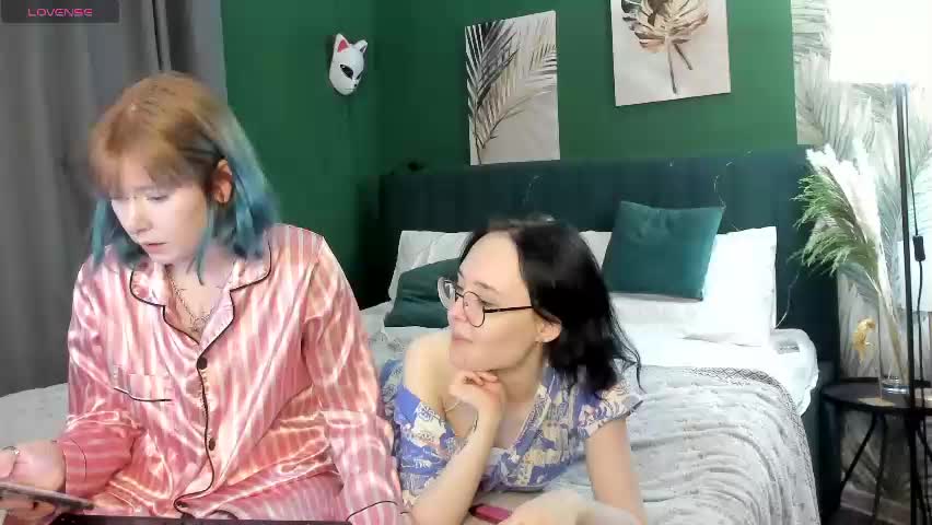 lilac_muse Adult Chat May 18, 2026