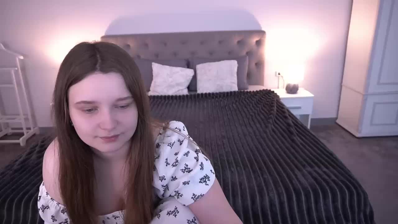 MagikPeachh Adult Chat May 19, 2026