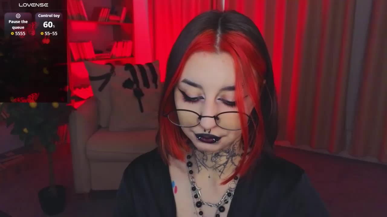 MistressMarcelline Adult Chat May 18, 2026