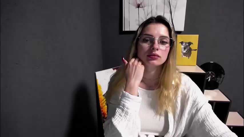 olivia_vi Adult Chat May 18, 2026