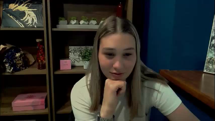 lucky_barbie Adult Chat May 18, 2026