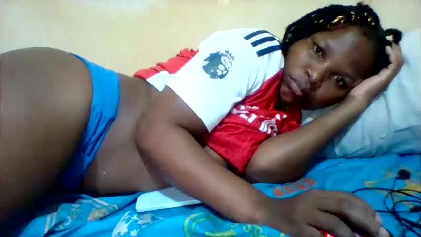 camillah_sweet Adult Chat May 18, 2026