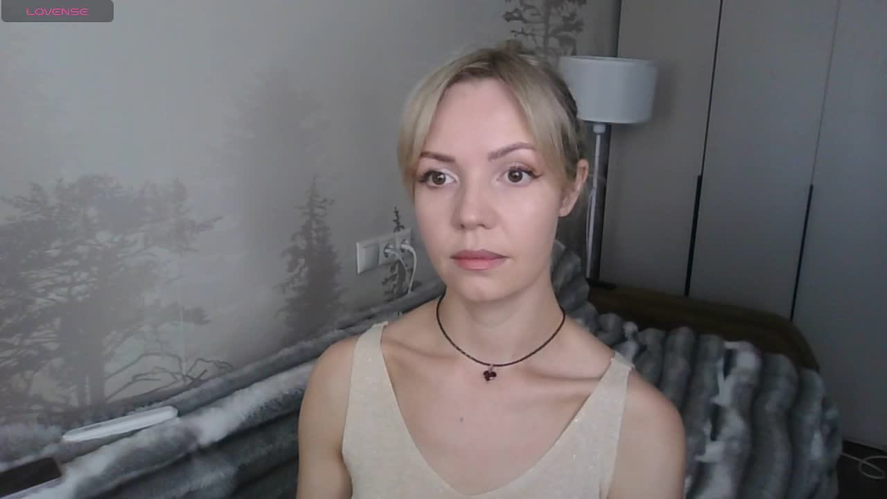 Red_Rose_98 Adult Chat May 19, 2026