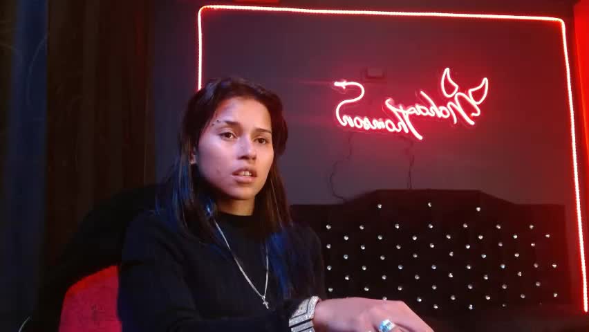 noha_thomson Adult Chat May 19, 2026