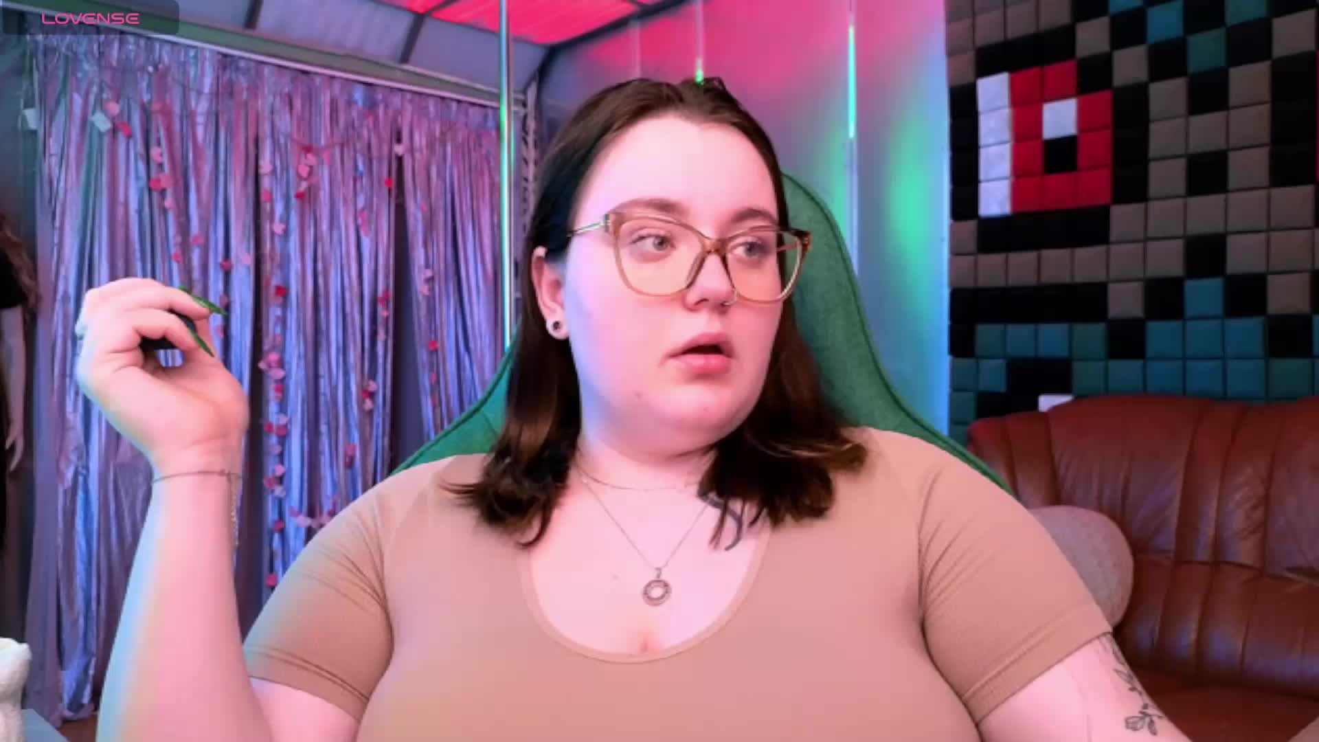 CatherineClaire Adult Chat May 19, 2026