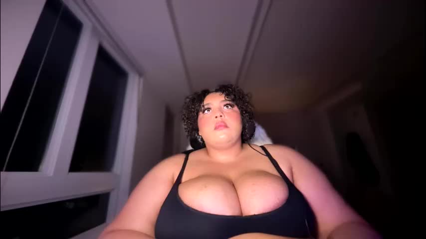 stunnahaus Adult Chat May 19, 2026