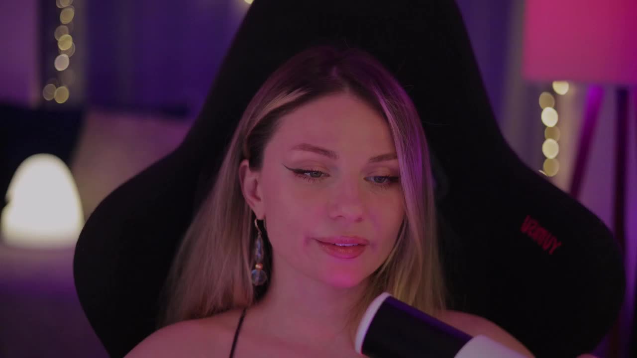 D_i_aM Adult Chat May 19, 2026