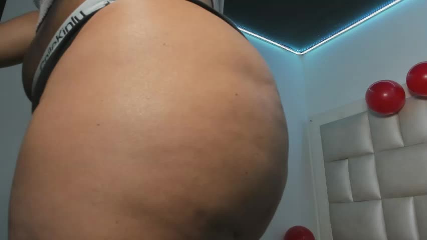 lola_js Adult Chat May 19, 2026