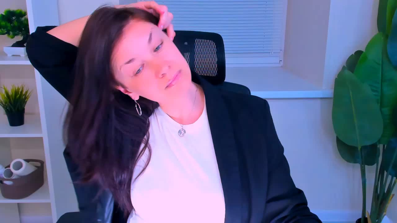 AnaMills Adult Chat May 19, 2026