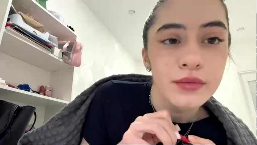 evitamoodie Adult Chat May 19, 2026